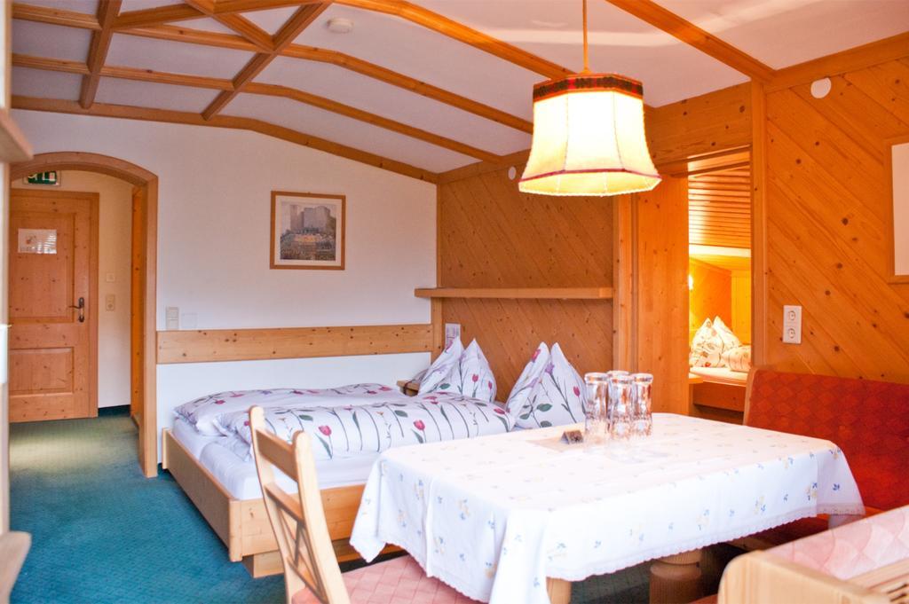 Hotel-Gasthof "Zur Muehle" 카프룬 객실 사진