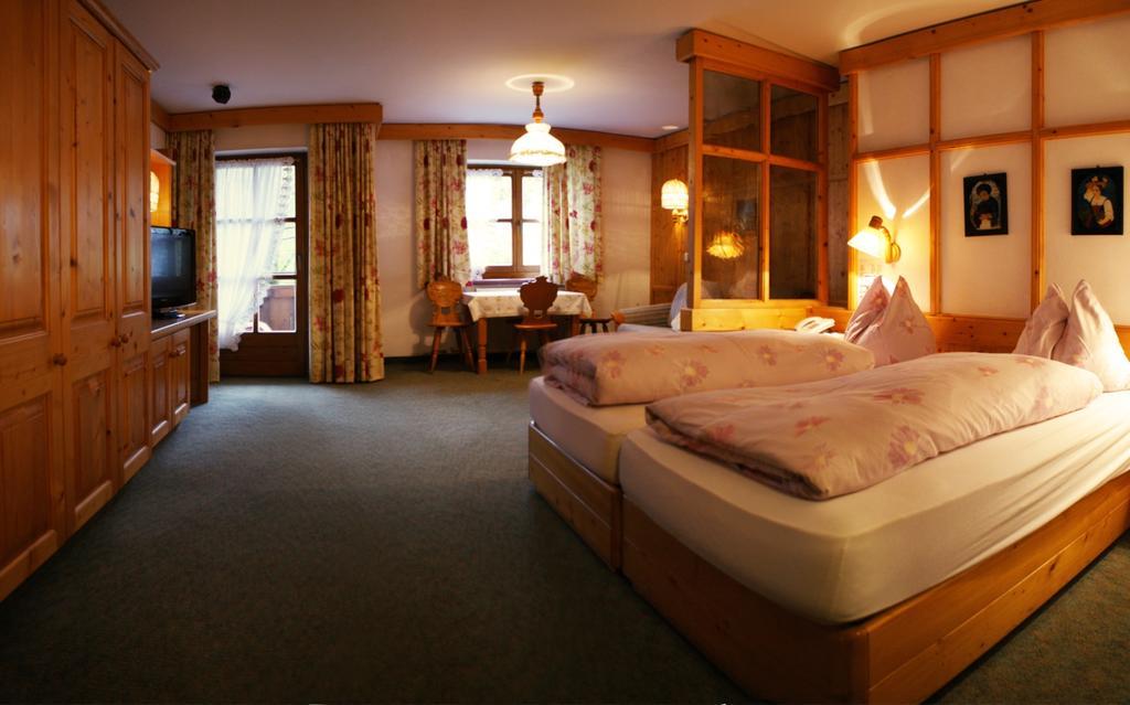 Hotel-Gasthof "Zur Muehle" 카프룬 객실 사진