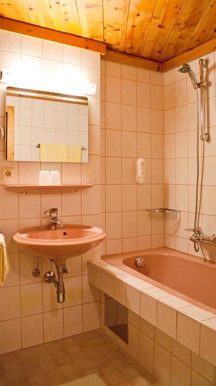 Hotel-Gasthof "Zur Muehle" 카프룬 객실 사진